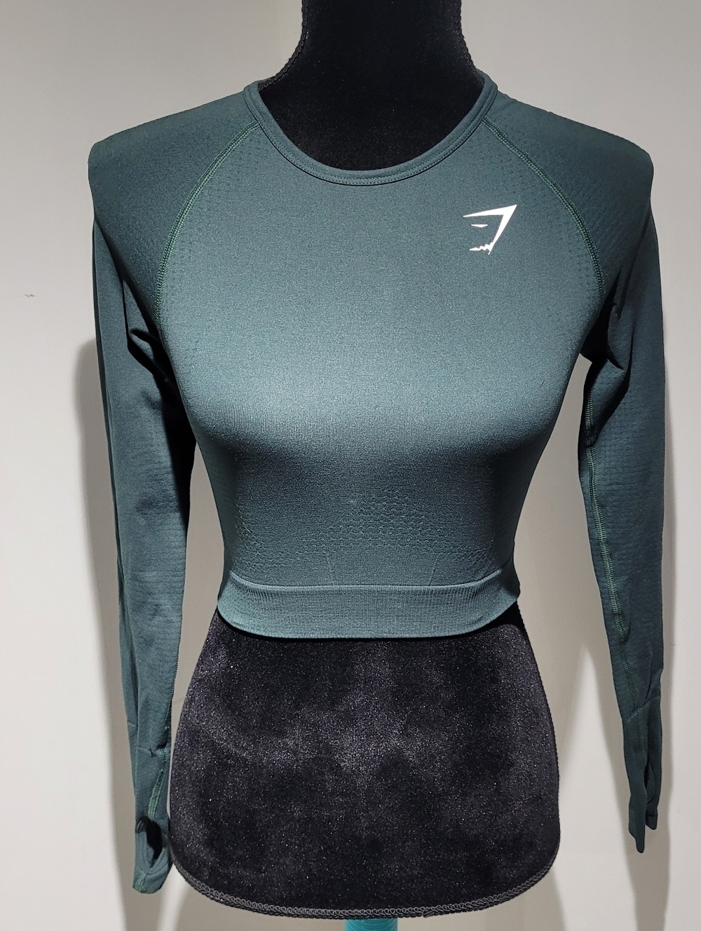 Gymshark Women's Vital Seamless Long Sleeve Crop Top Small Woodland Green Gym